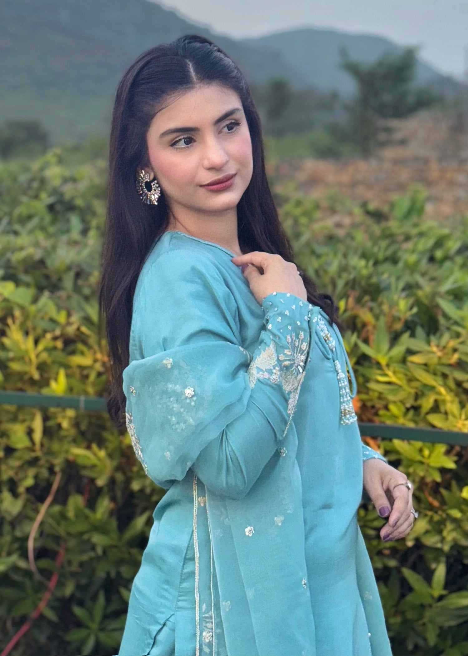 Dewdrop Farshi